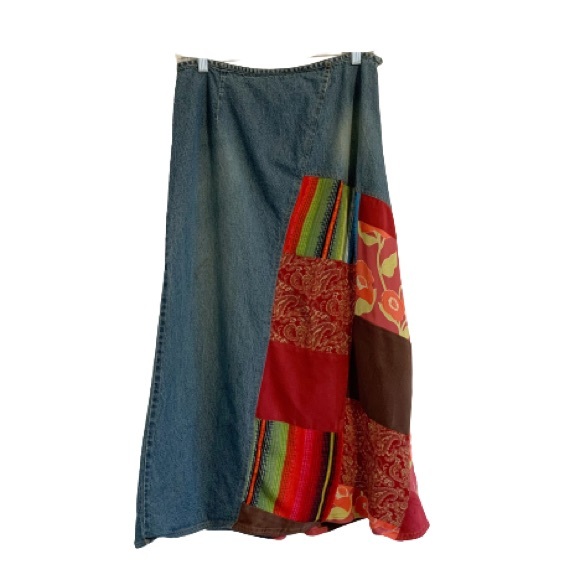 Vintage Skirt Patchwork Cabincore Boho Mixed Print Denim Midi Length Jean Skirt - Picture 2 of 14